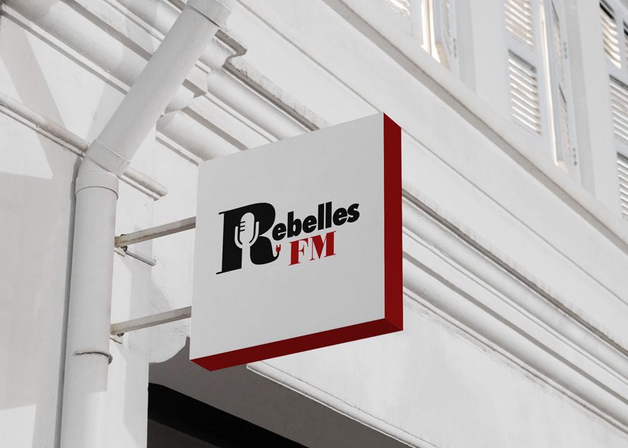 Wordplay_rebelles_FM_mockup_sign